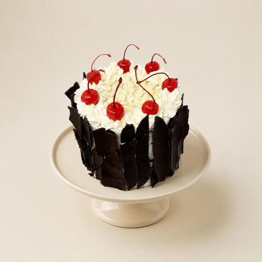CLASSIC BLACK FOREST GÂTEAU